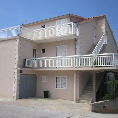 Apartments Kresic Hvar Town Exterior photo