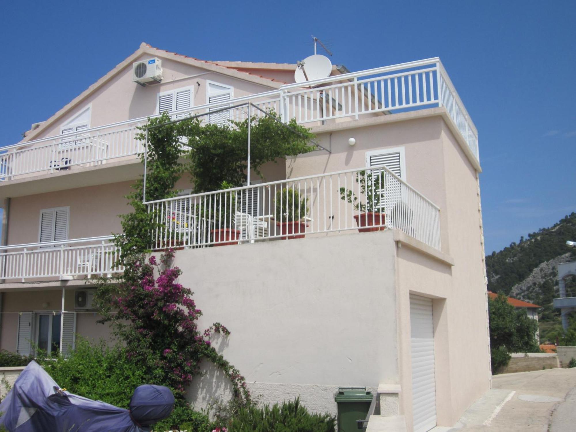 Apartments Kresic Hvar Town Exterior photo