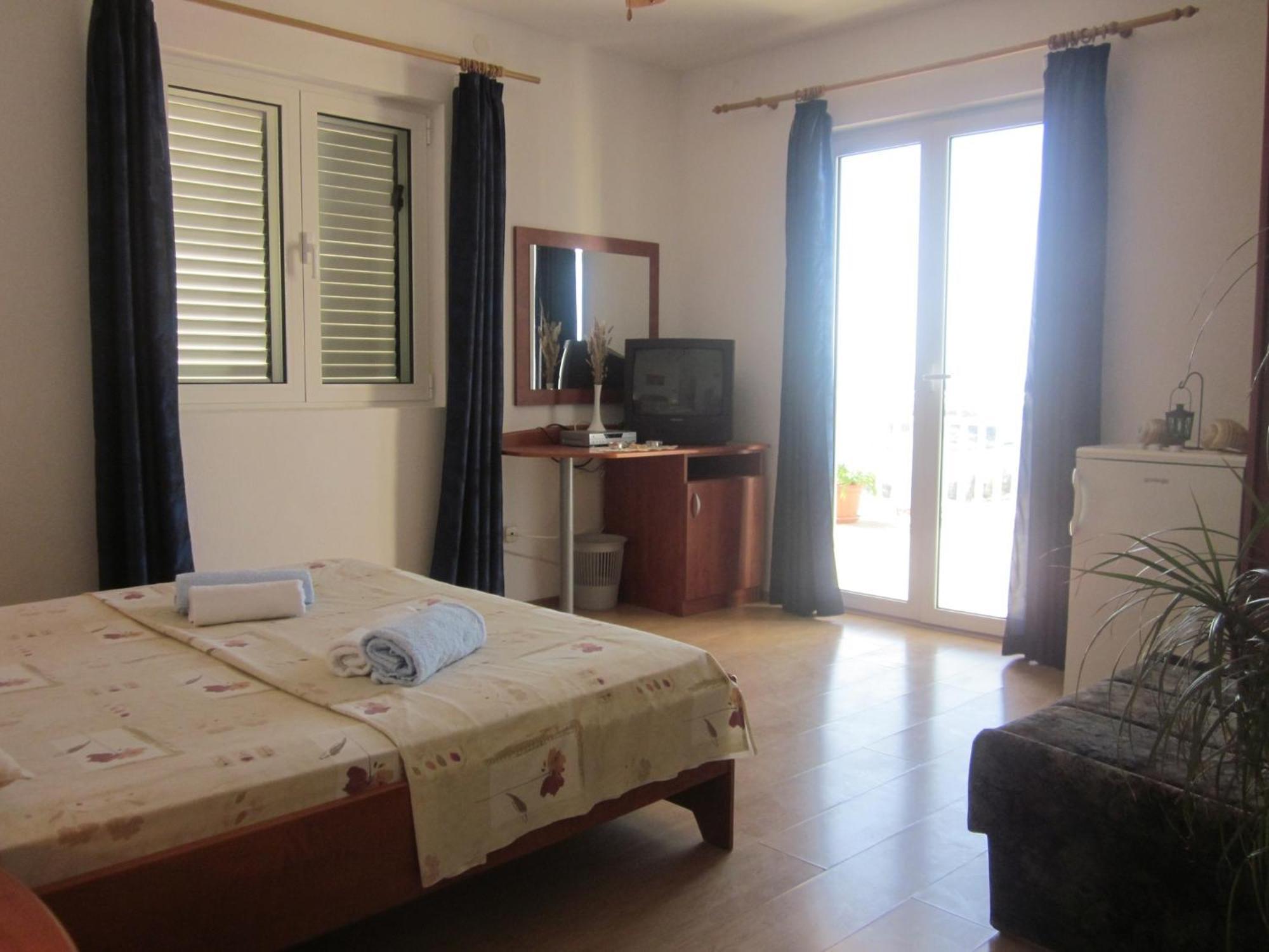 Apartments Kresic Hvar Town Room photo