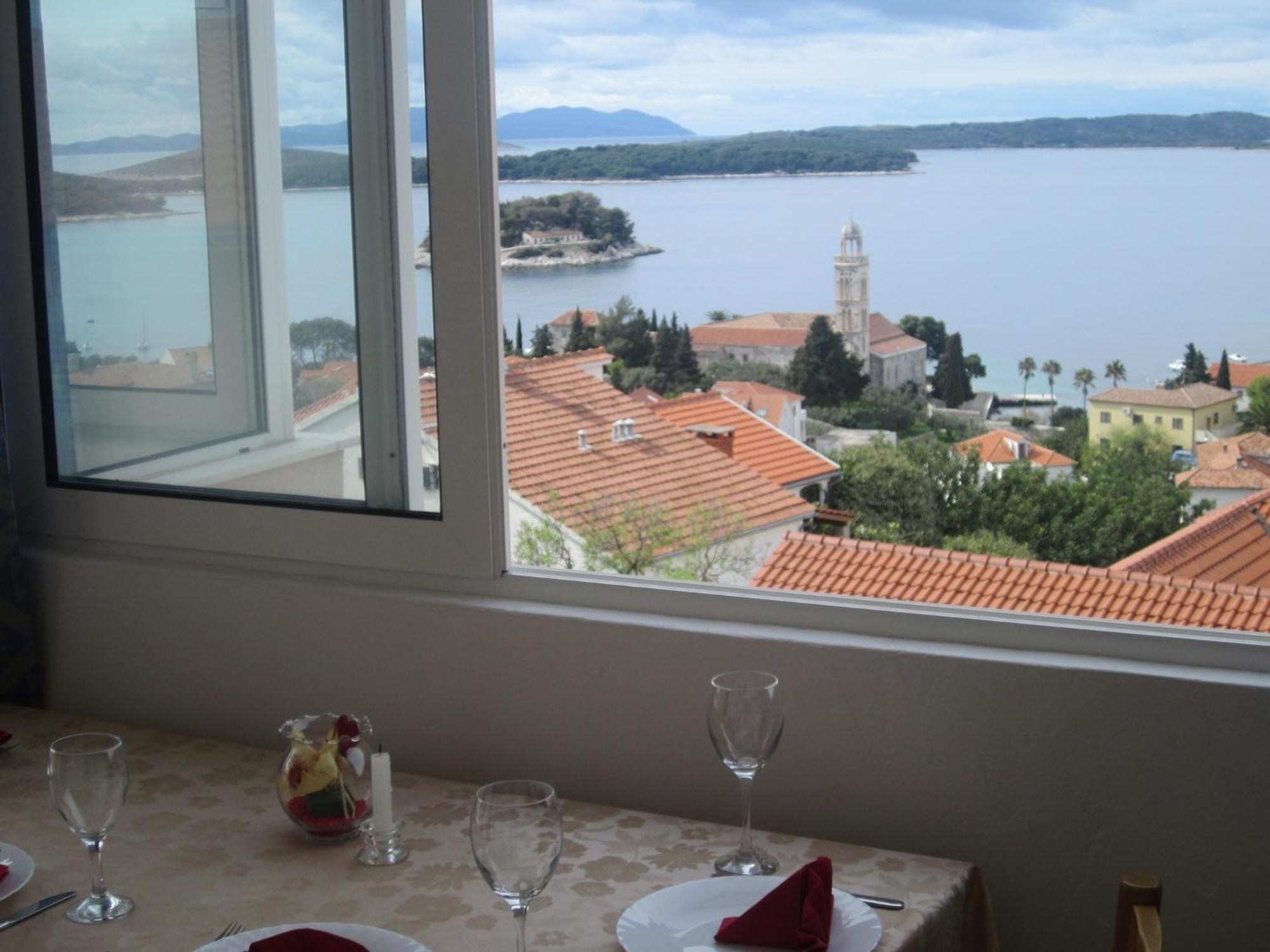 Apartments Kresic Hvar Town Room photo